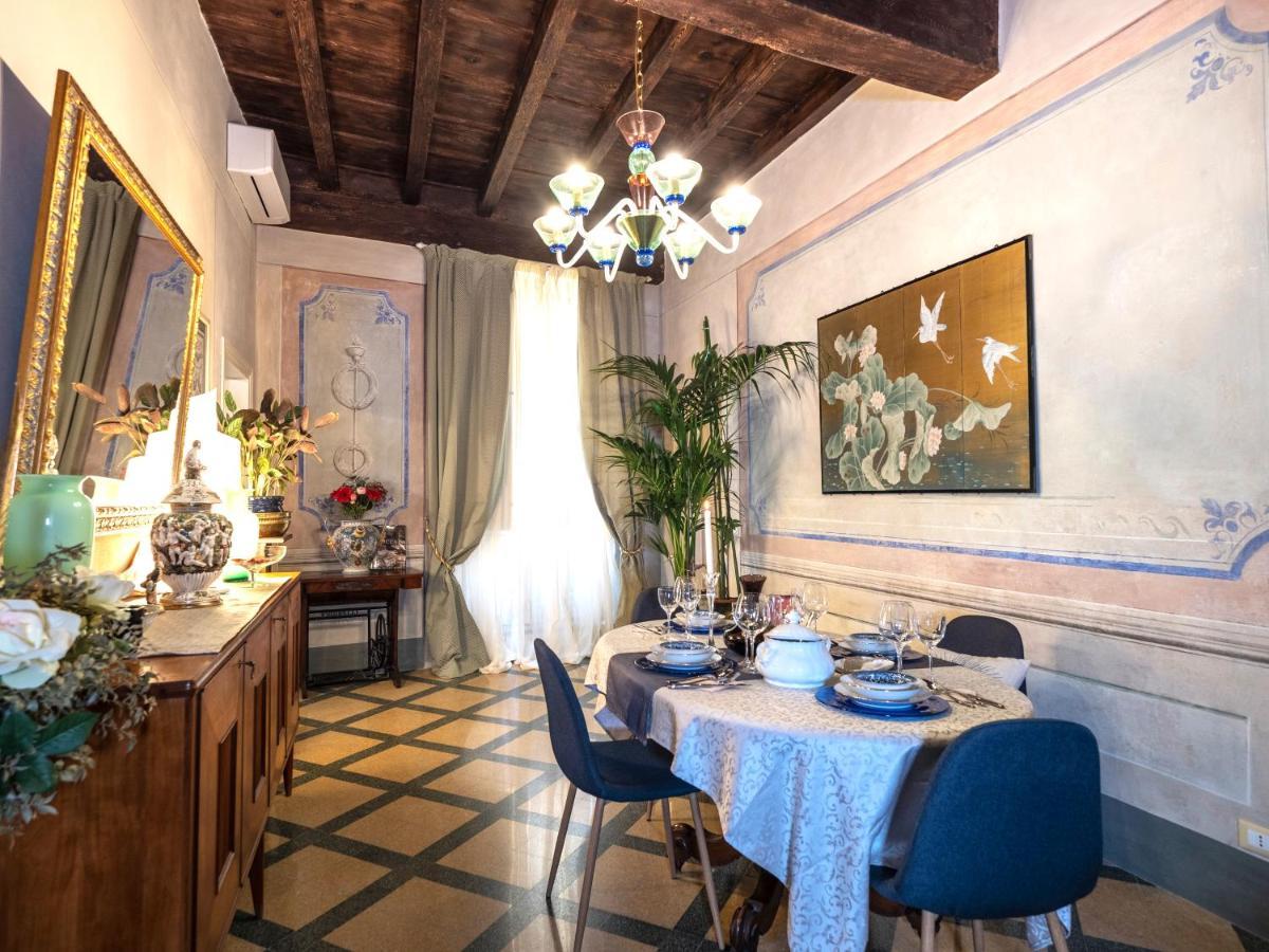 Luxury - Elegante Appartamento Nel Cuore Di Lucca Exteriér fotografie
